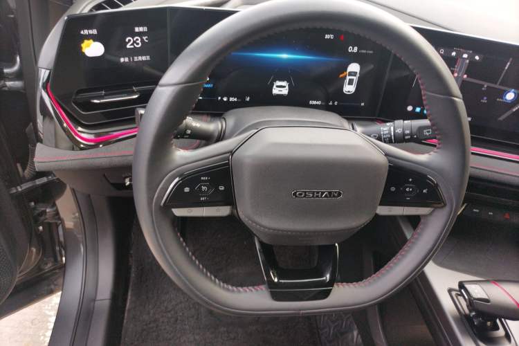 Used CHANGAN OSHAN X5 PLUS 2023 Revised Version 1.5T DCT Navigation Edition
