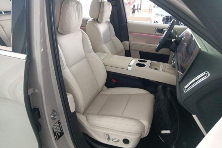 Used Li Auto L6 2025 Pro Smart Refresh Edition
