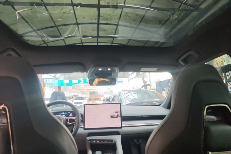 Used Zeekr 001 2023 WE Edition 100 kWh
