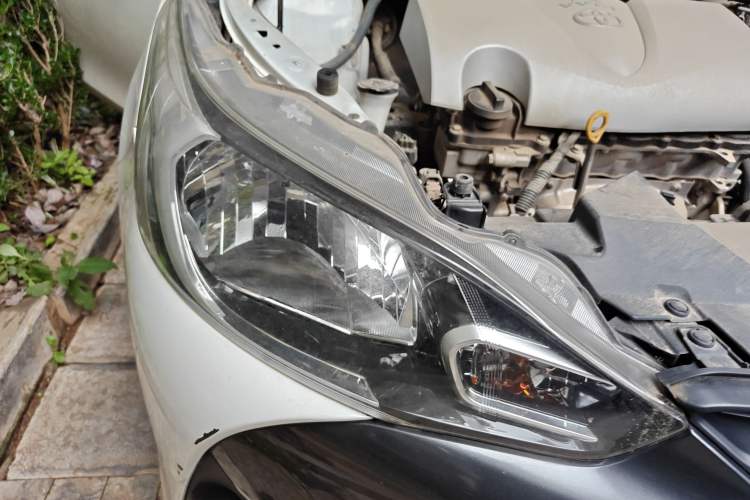 Used Toyota YARiS L Zhi Xuan 2017 1.5G CVT JingSu Model with Upgraded Sunroof