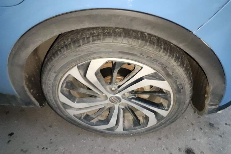 Used Hongqi E-HS3 2019 Zhilian Qiyue Two-Wheel Drive Version
