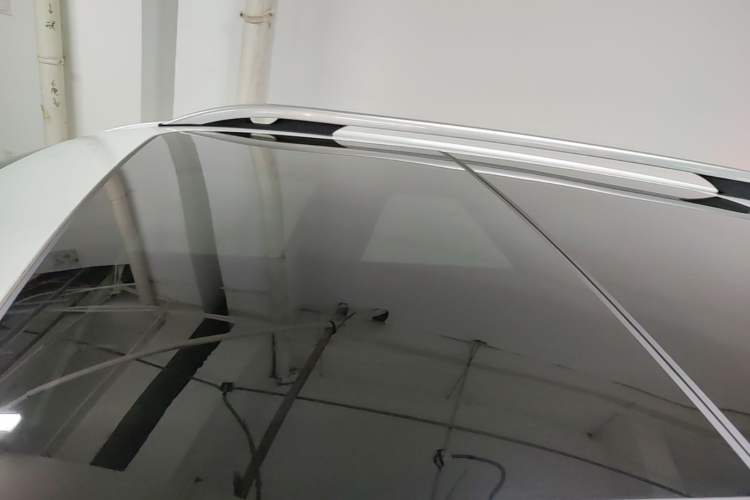 Used Jeep Cherokee 2019 2.0T Two-Wheel Drive Smart Enjoyment Version China V

