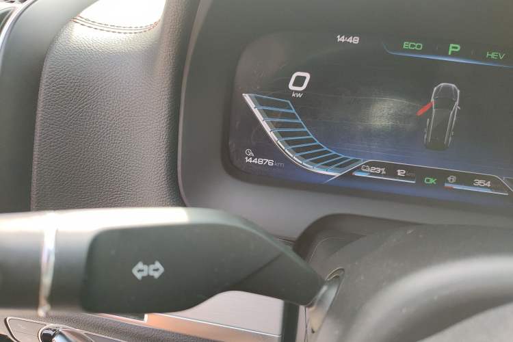 Used BYD Tang New Energy 2018 DM 2.0T All-Wheel Drive Smart Connectivity Luxury Model 7 Seats China V Emission Standard