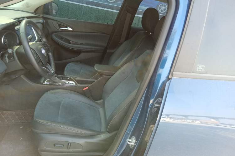 Used Buick Encore GX 2022 332T CVT Two-Wheel Drive Luxury Version
