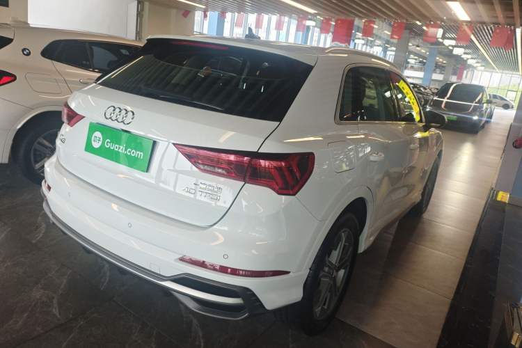 Used Audi Q3 2020 40 TFSI Fashion Dynamic Model