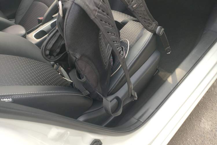 Used Nissan Tiida 2016 1.6L CVT Smart Drive Edition Right Front Seat