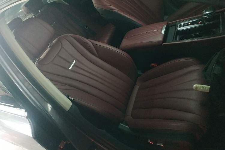 Used Hongqi H5 2023 2.0T Automatic Smart Connect Flagship Edition