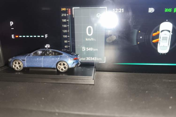 Used CHANGAN Eado DD 2023 Blue Whale NE 1.5T GDI DCT Flagship Model Odometer Close Up