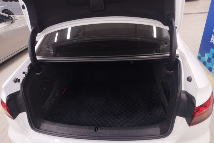 Used Audi A4L 2024 40 TFSI Luxury Dynamic Edition Trunk