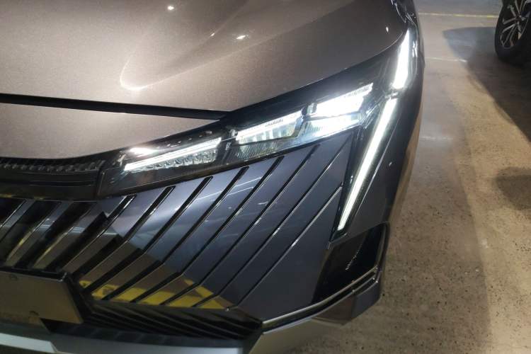 Used GAC Trumpchi EMKOO 2022 1.5T Supernova Pro Edition