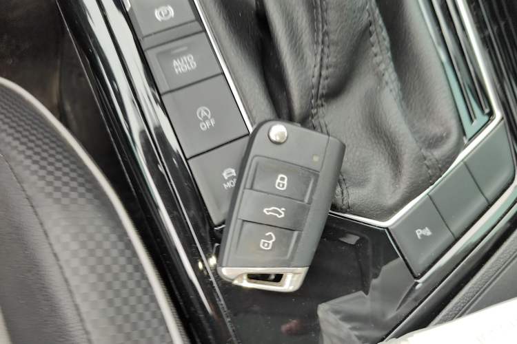 Used Volkswagen Tayron X 2020 330TSI Two-Wheel Drive Luxury Smart Connectivity Version
