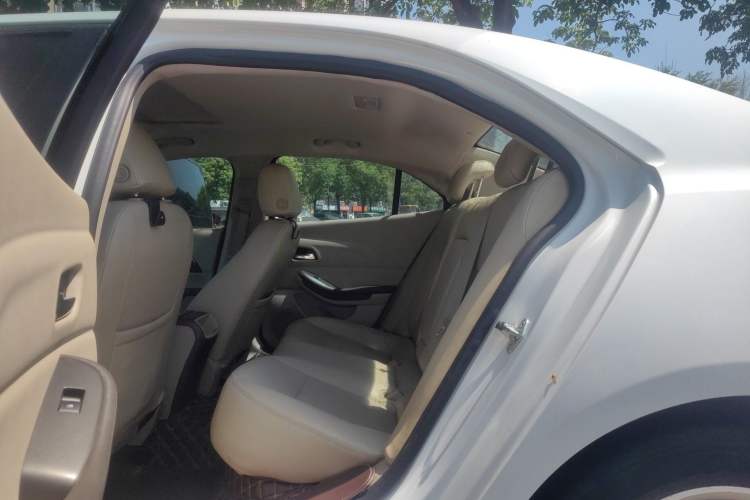 Used Chevrolet Malibu 2014 2.0L Automatic Comfort Edition