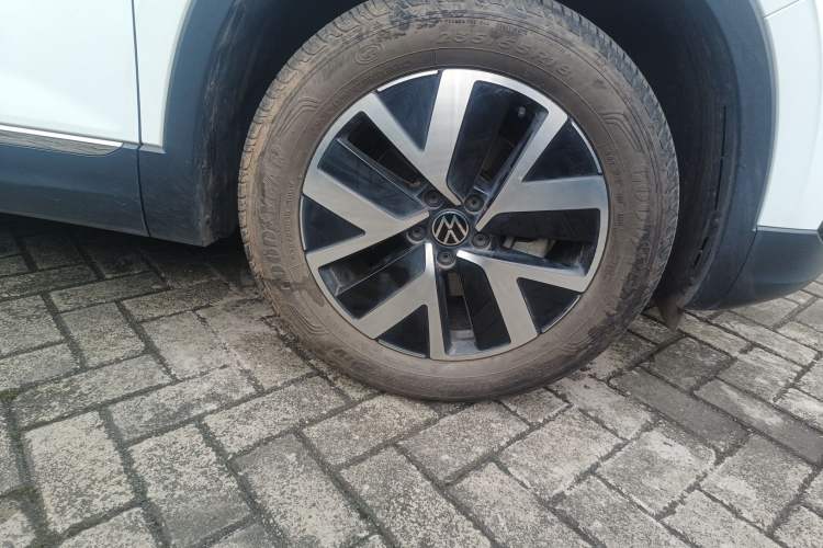 Used Volkswagen Tayron 2023 330TSI Two-Wheel-Drive Luxury Plus Advanced Version
