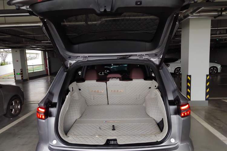 Used Geely Auto Monjaro L 2024 2.0TD High-Power Automatic Two-Wheel Drive Yunqi Version Trunk