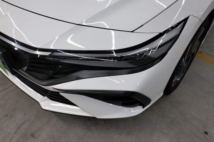 Used Hyundai Elantra 2023 1.5L CVT LUX Prestige Edition Left Front Headlight