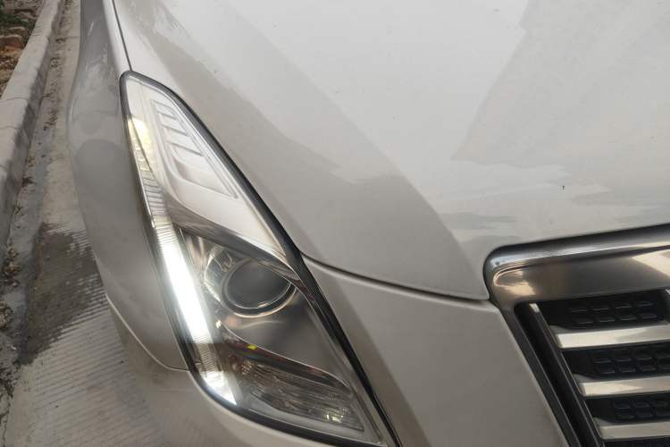 Used Cadillac XTS 2014 28T Comfort Version