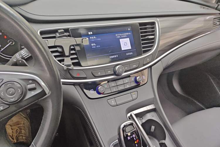 Used Buick LaCrosse 2022 552T Luxury Version