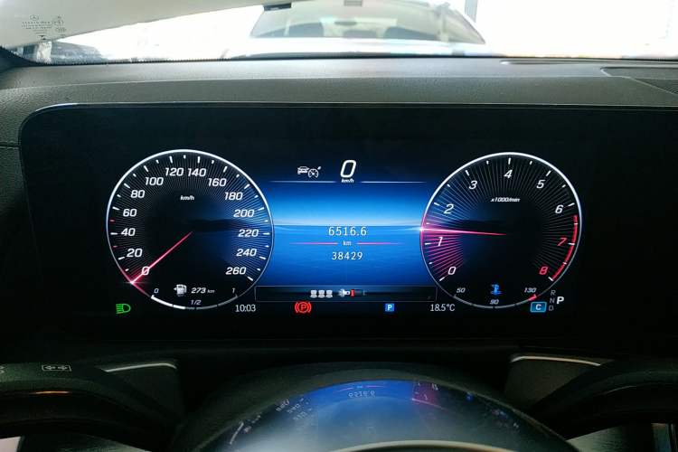 Used Mercedes-Benz GLB 2024 GLB 200 Dynamic Edition Instrument Cluster