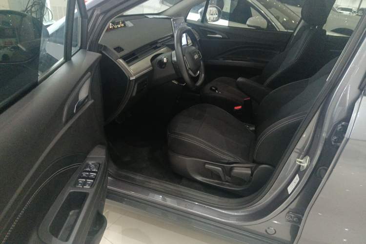 Used NETA V 2021 Standard Range Entertainment Version – Upgraded Model