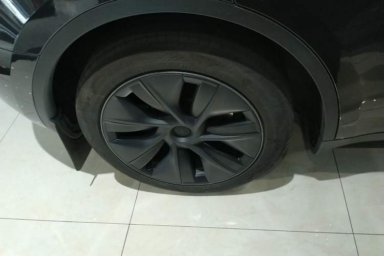 Used Tesla Model Y 2024 Rear-Wheel-Drive Version