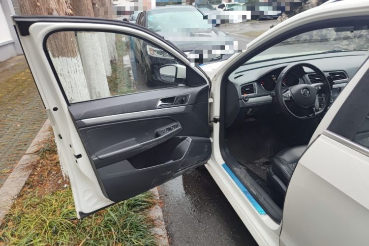 Used Volkswagen Gran Lavida 2017 230TSI DSG Comfort Edition Driver Seat