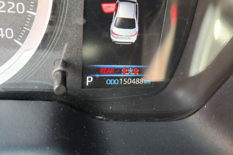 Used Toyota Levin 2021 Dual-Engine 1.8H E-CVT Luxury Edition Odometer Close Up