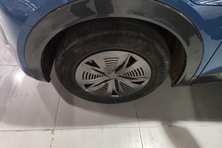 Used NETA U 2023 NETA U-Ⅱ 400 U Show Edition – Lithium Iron Phosphate