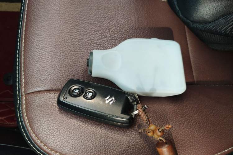 Used Suzuki SX4 2012 1.6L Automatic Ruiqi Model Vehicle Key