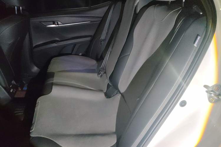 Used Toyota Camry 2024 Dual-Motor 2.0HS Sport Edition Left Rear Seat