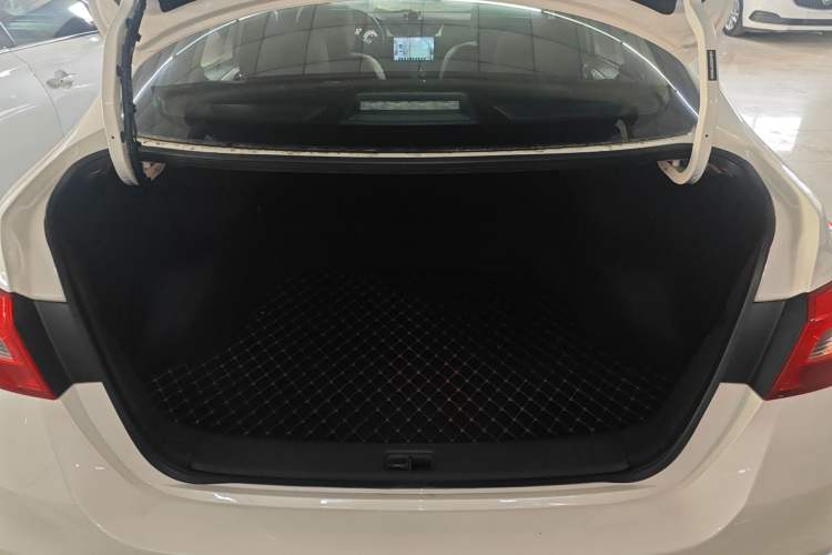 Used Nissan Sylphy 2024 Classic 1.6XE CVT Comfort Edition Trunk