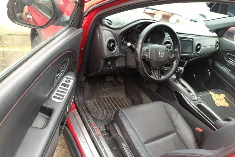 Used Honda XR-V 2015 1.8L VTi CVT Luxury Edition Driver Seat