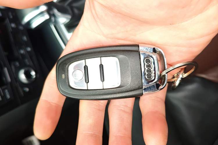 Used Audi Q5 2017 Plus 40 TFSI Technology Model Vehicle Key