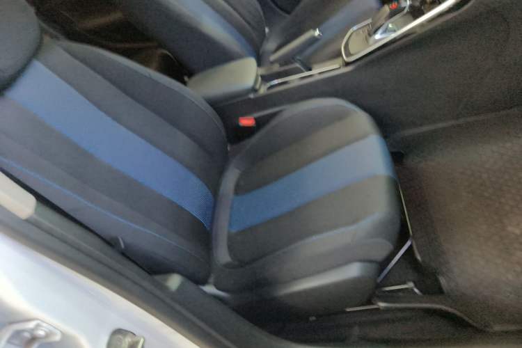 Used Peugeot 308 2019 230THP Automatic Luxury Edition China VI Standard
