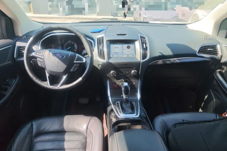Used Ford Edge 2018 EcoBoost 245 Two-Wheel-Drive Titanium 7-Seater China V Standard
