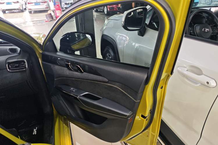 Used Lynk & Co 03 2019 03+ 2.0TD Automatic Wind-Chasing Edition