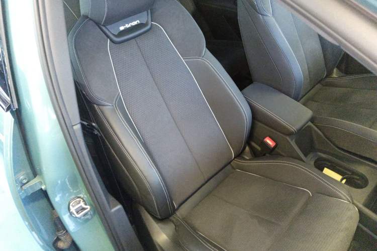 Used Audi Q5 e-tron 2022 40 e-tron Starlight Edition Mech Kit
