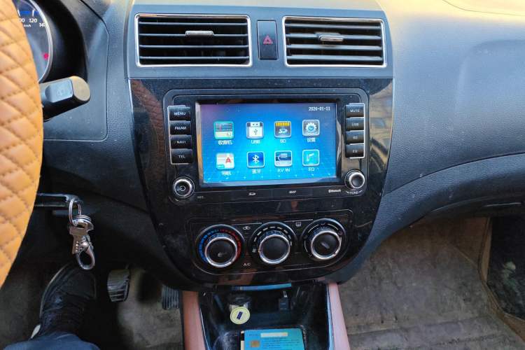 Used FORTHING Joyear X5 2015 1.6L Manual Luxury Model
