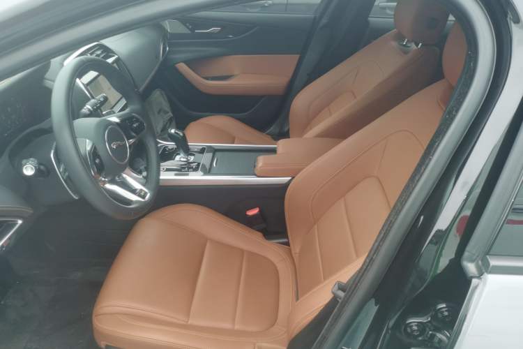 Used Jaguar XEL 2024 2.0T 250 PS R-DYNAMIC S Ebony Black Sport Edition
