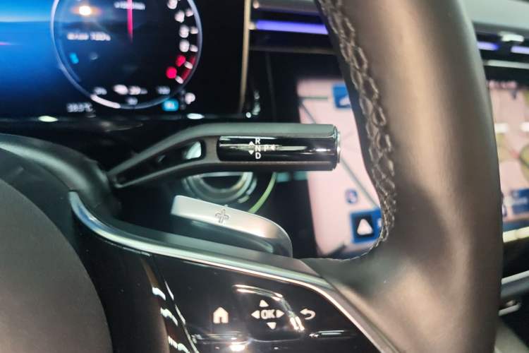 Used Mercedes-Benz E-Class New Energy 2024 E 350 e L Plug-in Hybrid Sedan