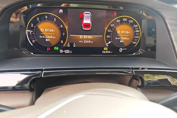 Used Volkswagen Viloran 2022 380TSI Luxury Edition Odometer Close Up