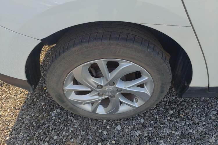 Used Buick Velite 6 2023 430km Range Commuter Version
