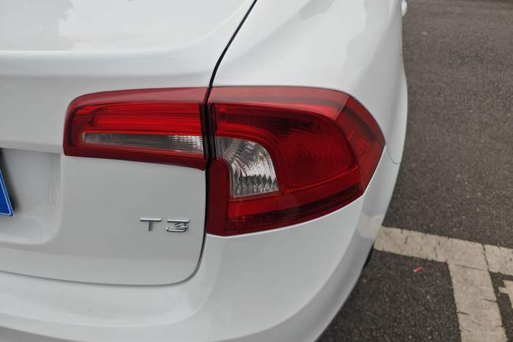 Used Volvo S60 2016 S60L T3 Smart Drive Edition
