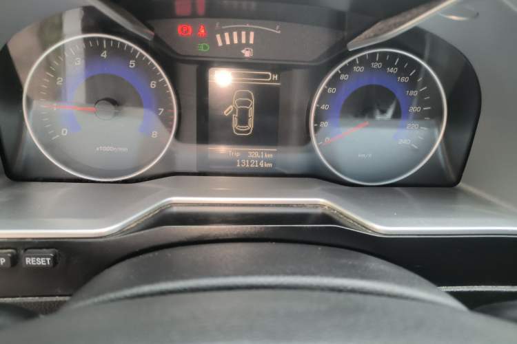 Used Geely Auto Emgrand 2014 Sedan 1.5L Manual Elite Model Odometer Close Up