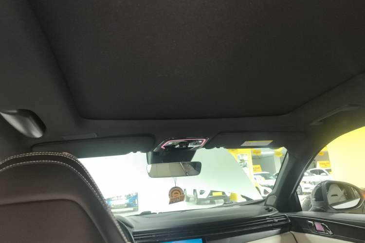 Used Lynk & Co 01 2023 1.5TD EM-F Dawn Headliner