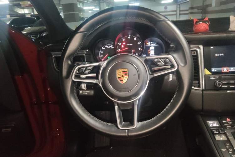 Used Porsche Macan 2017 Macan 2.0T
