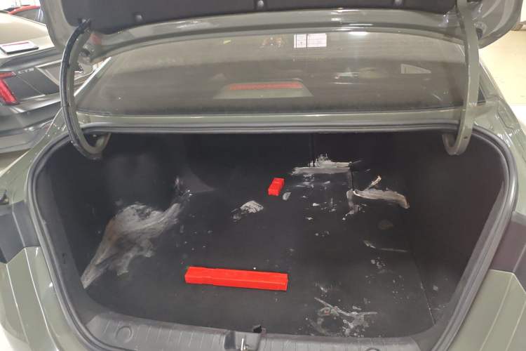 Used Geely Auto Binray 2022 Binrui COOL 1.5T DCT Electric Edition Trunk