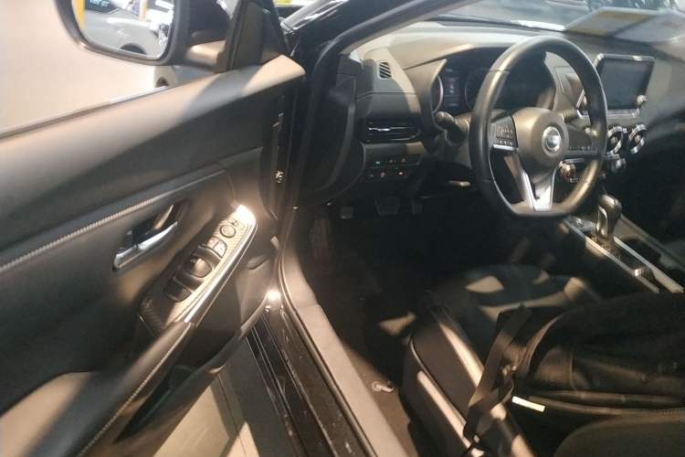 Used Nissan Sylphy 2020 Revised Version 1.6L XL CVT Smart Enjoyment Edition Driver Seat