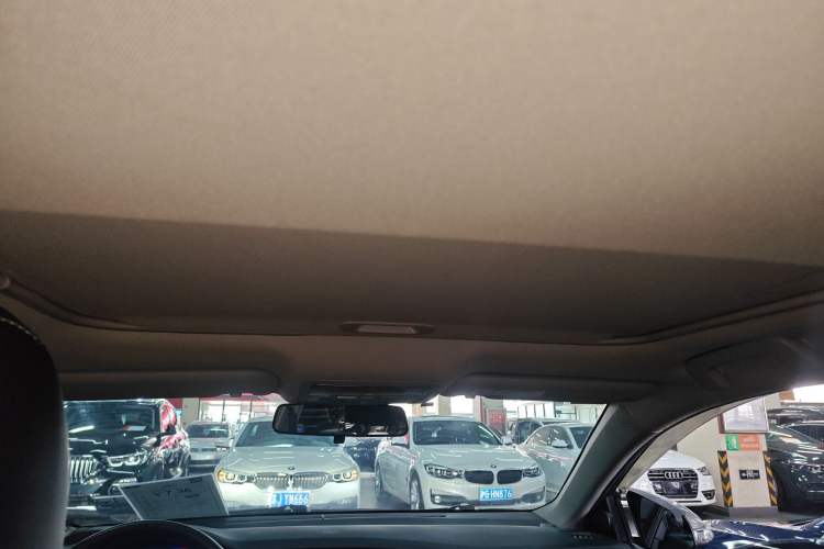 Used Toyota Corolla Hybrid E+ 2019 1.8L E-CVT Leading Edition Headliner