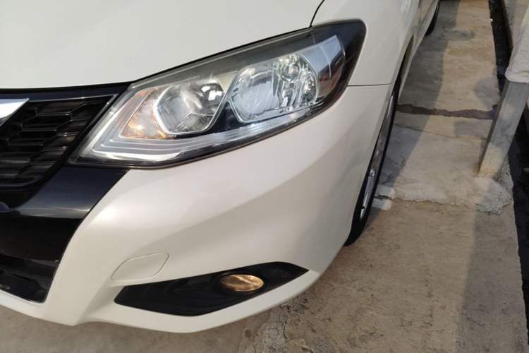 Used Nissan Tiida 2016 1.6L CVT Cool Dynamic Edition