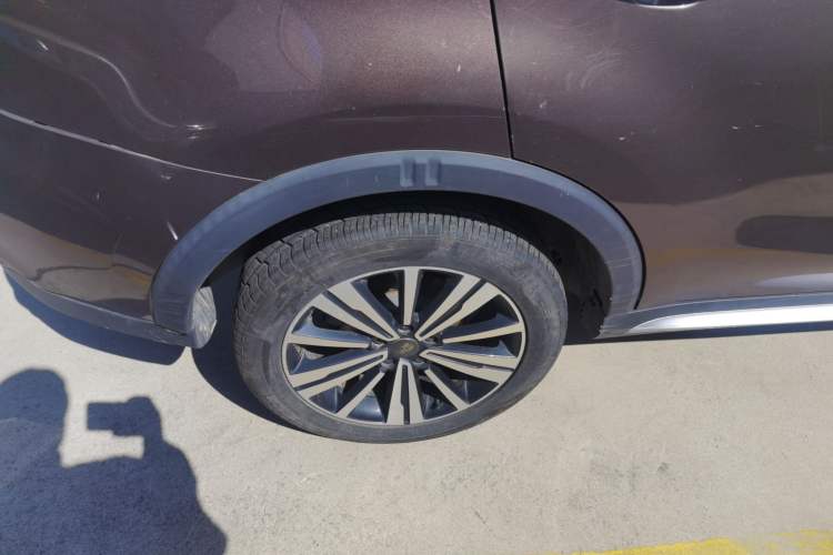 Used Roewe RX5 2019 20T Two-Wheel Drive Automatic Ali Smart Connectivity Platinum Edition
